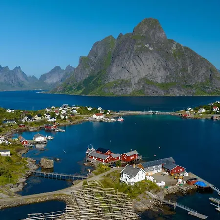 Caspara Authentic Rorbu View In Lofoten *