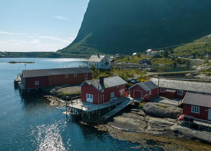 Casp-ara Rorbu In Reine, Lofoten - Amazing View- Sauna Included