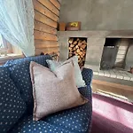 Casp-ara Rorbu In Reine, Lofoten - Amazing View- Sauna Included Reine