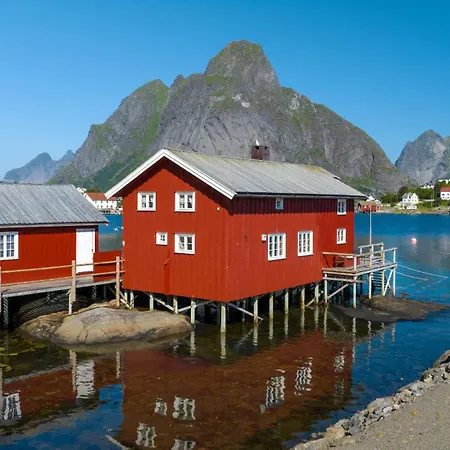 Casp-ara Rorbu In Reine, Lofoten - Amazing View- Sauna Included Hébergement de vacances Reine