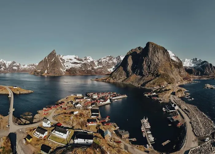 Casp-ara Rorbu In Reine, Lofoten - Amazing View- Sauna Included Hébergement de vacances *
