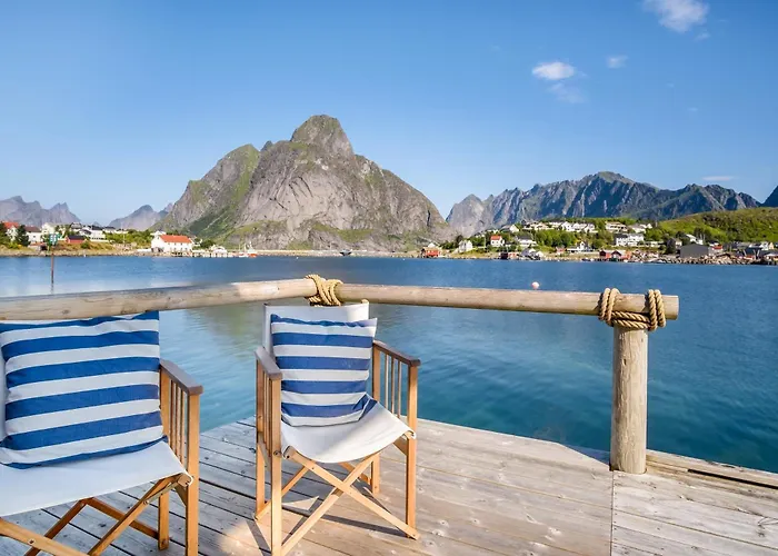 Casp-ara Rorbu In Reine, Lofoten - Amazing View- Sauna Included Hébergement de vacances Reine